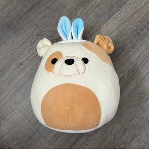 SQUISHMALLOWS Brock the Bulldog Easter Edition 8in